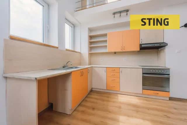 Prodej bytu 2+kk s galerií v centru Pardubic (ul. Jana Palacha, Zelené Předměstí), Pardubice