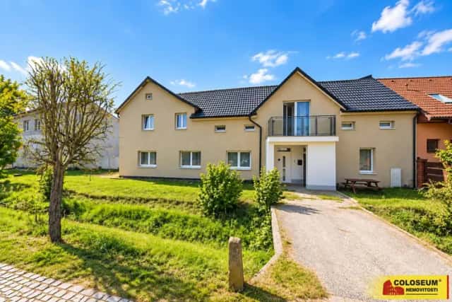 Velké Opatovice, pronájem RD, 3 bytové jednotky, vhodné pro firmu - pronájem, Velké Opatovice, okres Blansko