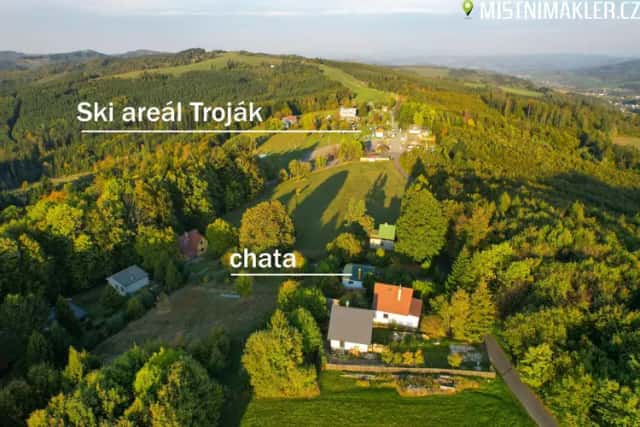 Prostorný dům s velkou zahradou a skvělým zázemím - Bukovany u Týnce nad Sázavou, Bukovany