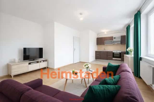 Pronájem bytu 2+kk 41 m2, Karviná-Nové Město - Karviná - Nové město, Brožíkova 1102/4, Karviná – Karviná-Nové Město