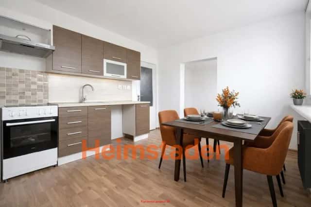 Pronájem bytu 1+kk 35 m2, Karviná-Hranice - Karviná - Hranice, Slovenská 2918/50, Karviná – Karviná-Hranice