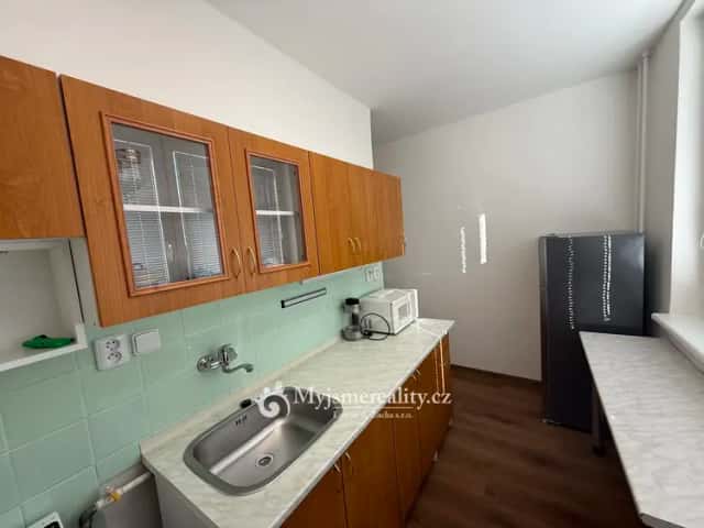 Pronájem panelového bytu 1+1, 40 m2, ul. Dřevnická, Zlín, Dřevnická, Zlín