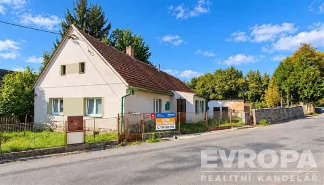 Prodej domu 5+1, 108 m2, pozemek 731 m2, Neurazy, Neurazy, okres Plzeň-jih