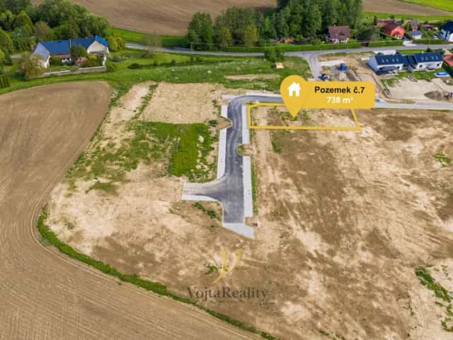 Prodej, Pozemek pro bydlení č. 7, 738 m2, Komárov, Komárov, okres Olomouc