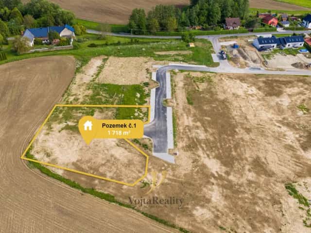 Prodej, Pozemek pro bydlení č. 1, 1718 m2, Komárov, Komárov, okres Olomouc