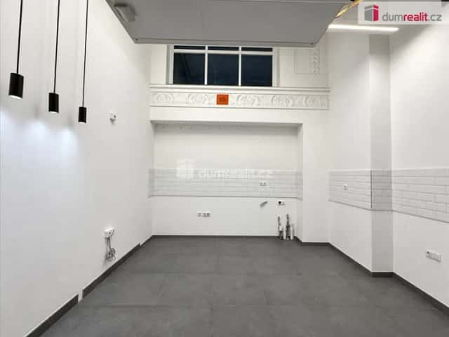 Obchodní prostor 14,5 m2, Brno - Hl. nádraží, Nádražní, Brno, okres Brno-město