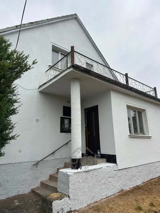 Prodej rodinného domu 350 m2, Vinohradská, Čechtice., Vinohradská, Čechtice, okres Benešov
