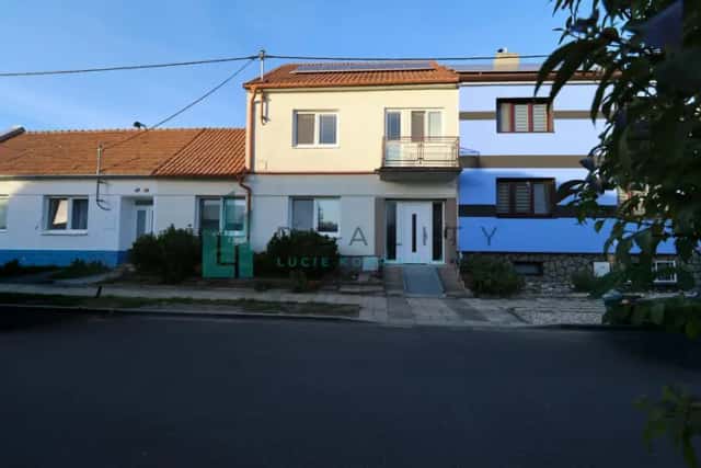 Prodej, rodinný dům 6+1 Dubňany, se zahradou, FVE, CP: 433 m2, Dubňany, okres Hodonín