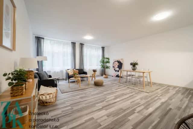 Pronájem bytu 1+kk 55 m2, Ústí nad Labem - Střekov, Purkyňova 1093/7, Ústí nad Labem