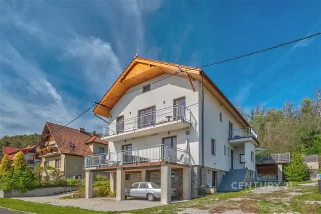 Apartmány u Slapské přehrady – zavedený ubytovací objekt s investičním potenciálem, Županovice, okres Příbram