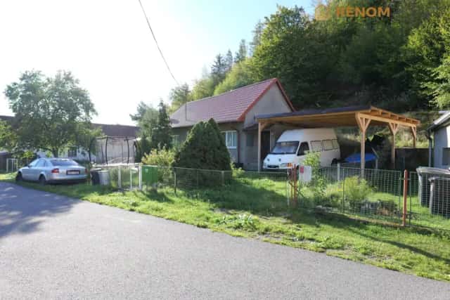 Prodej rodinného domu s garáží, předzahrádkou a vlastním lesním pozemkem – Čunín, Konice., Konice, okres Prostějov