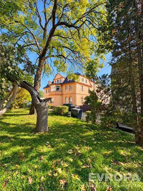 Prodej bytu 2+1 - 67 m2, Nový Bor, Palackého nám., Palackého náměstí, Nový Bor, okres Česká Lípa
