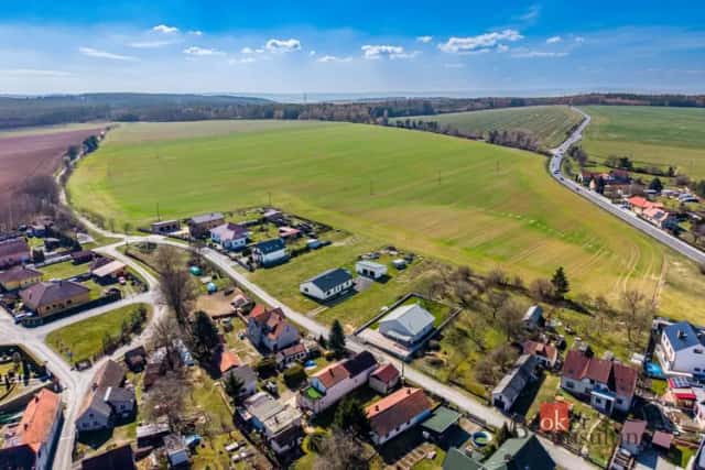 Prodej stavebního pozemku 787 m2, Výrov, Výrov, okres Plzeň-sever