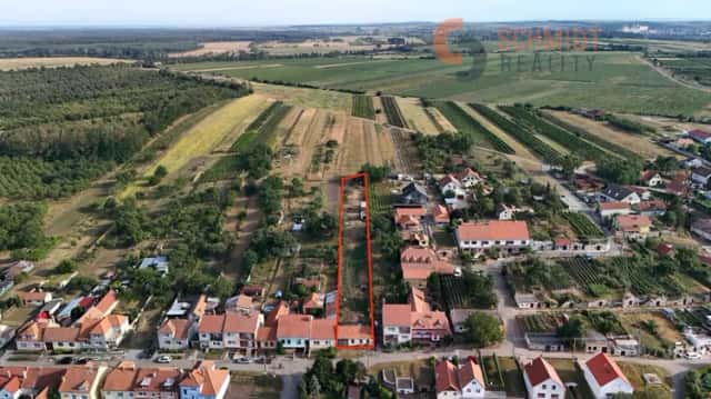 Rodinný dům k demolici s vinným sklepem a nádherným výhledem v Hlohovci, Hlohovec, okres Břeclav