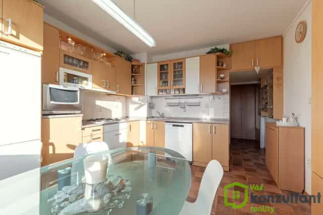 Prodej bytu 2+1 65 m2, Brno - Řečkovice, Horácké náměstí, Brno, okres Brno-město