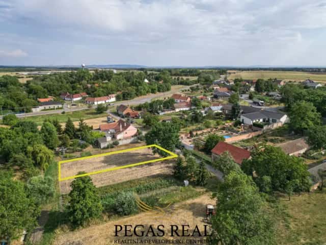 Prodej stavebního pozemku 729 m2, Litobratřice, Litobratřice, okres Znojmo