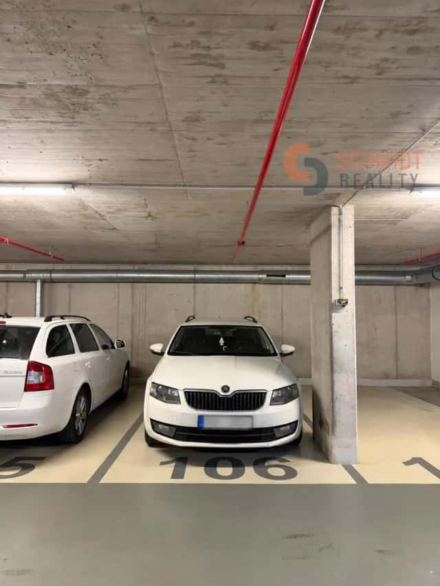 Pronájem garážového stání v centru Brna v Rezidenci Lužánky, Brno, okres Brno-město