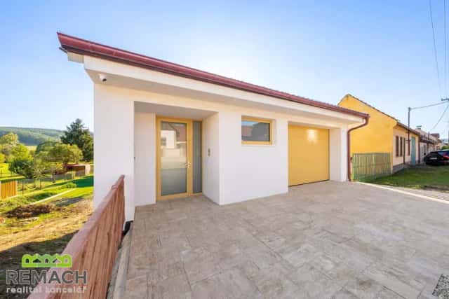 Prodej, novostavba, 4+kk, podlahová plocha 210 m2, pozemek 526 m2, Drslavice, Drslavice, okres Uherské Hradiště