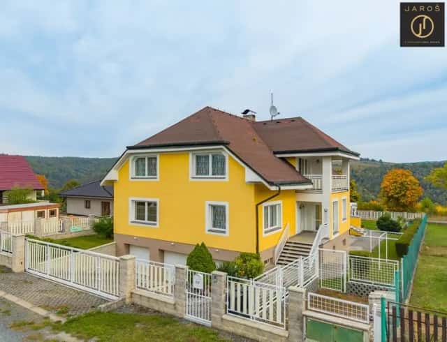 Prodej RD 4+kk a 3+kk, 350 m2, pozemek 1.256 m2, Újezd nad Zbečnem, Zbečno, okres Rakovník