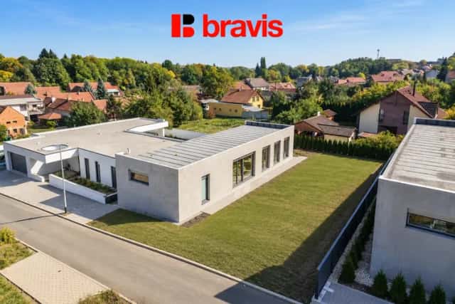 Exkluzivní nabídka moderního bungalovu 4+kk v Opatovicích u Vyškova, Vyškov