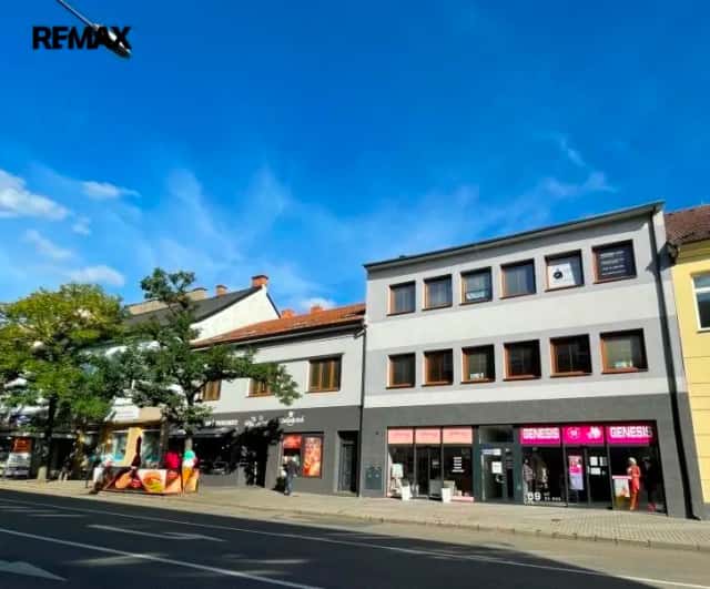 Pronájem obchodních prostor 19 m2, Hodonín, Národní třída, Hodonín
