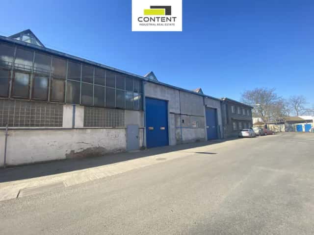 Pronájem skladu, výrobních prostor 2.000 m2, Žatec, Purkyněho, Žatec, okres Louny