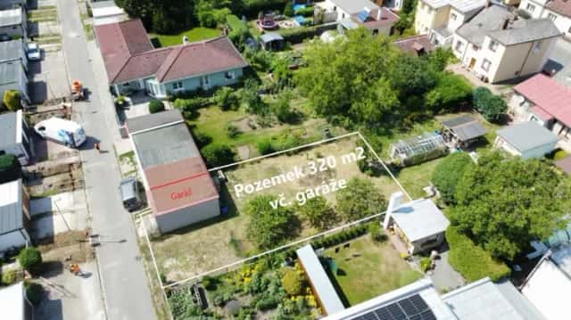 Stavební pozemek 320 m2 s garáží, Pardubice - Studánka, Radiomechaniků, Pardubice
