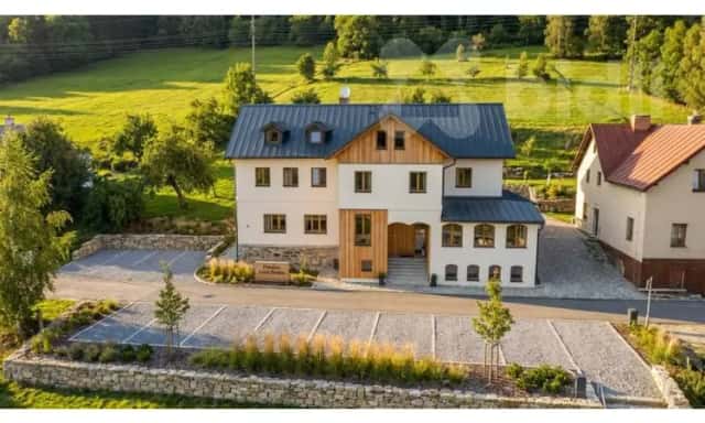 Prodej rodinného domu s povolenou přestavbou na penzion - Rokytnice nad Jizerou, pozemek 2 171 m2, Rokytnice nad Jizerou, okres Semily