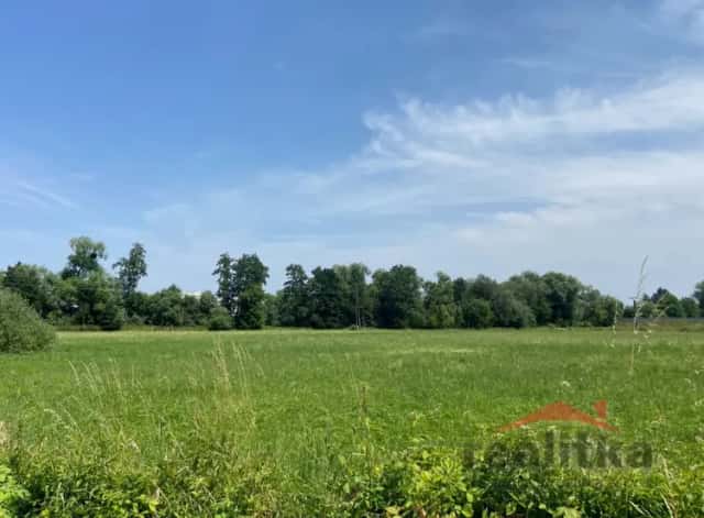 Prodej komerčního stavebního pozemku o výměře cca 10 900 m2 – Opava-Komárov, Opava