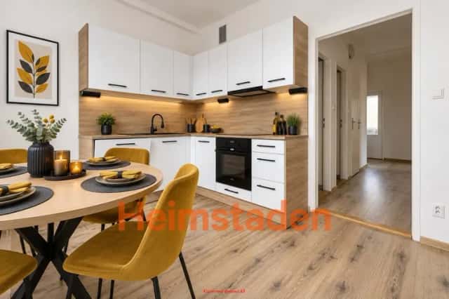 Pronájem bytu 2+1 55 m2, Karviná-Nové Město - Karviná - Nové město, Čapkova 1576/13, Karviná – Karviná-Nové Město