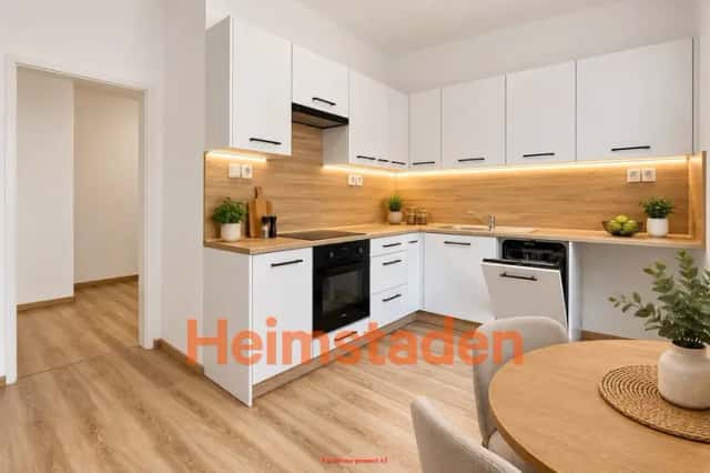 Pronájem bytu 3+1 70 m2, Havířov-Město - Havířov - Město, Sukova 815/7, Havířov – Havířov-Město, okres Karviná