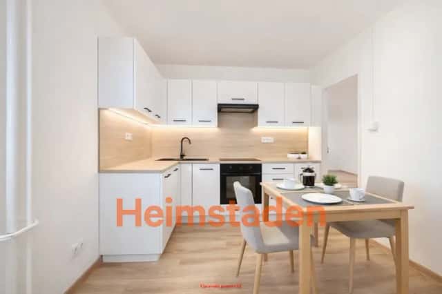 Pronájem bytu 2+1 53 m2, Havířov-Město - Havířov - Město, Dlouhá třída 484/37, Havířov – Havířov-Město, okres Karviná