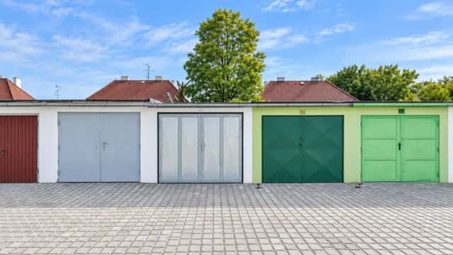 Pronájem řadové garáže, 17 m2, Veselí nad Lužnicí, Ak. Bydžovského, Veselí nad Lužnicí, okres Tábor
