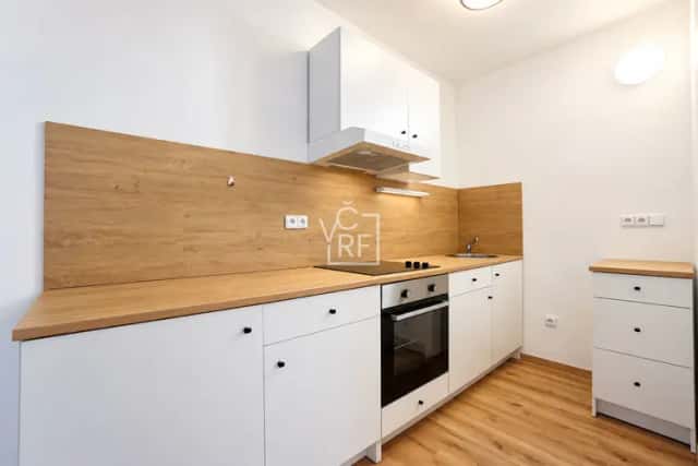 Pronájem bytu 2+kk, 45 m2, ul. Hronovická, Pardubice, Hronovická, Pardubice