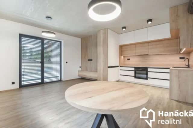 Pronájem exkluzivního bytu 2+kk, ul. Rejskova, Olomouc, Rejskova, Olomouc
