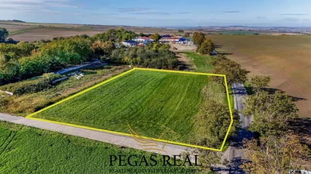 Pozemek 4 445 m2 pro výrobu a skladování | Heršpice, okres Vyškov, Heršpice, okres Vyškov