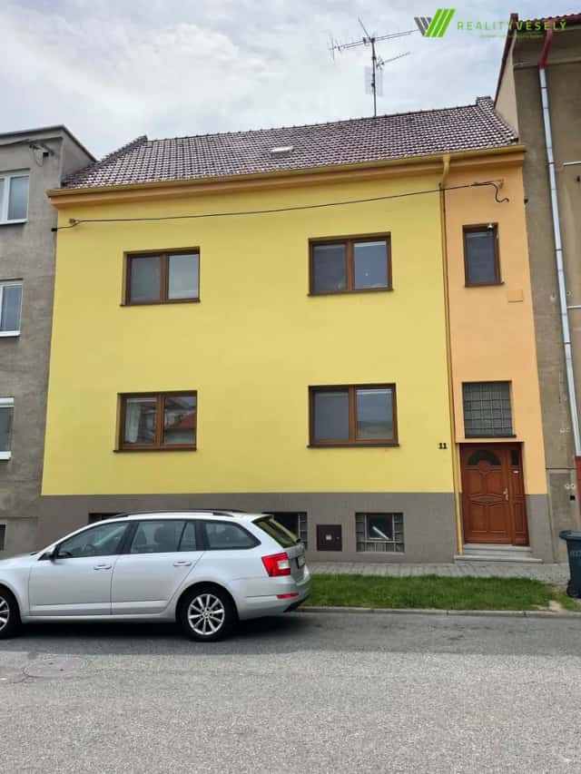 Pronájem bytu v rodinném domě 60 m2 - Hodonín, Muchova, Hodonín