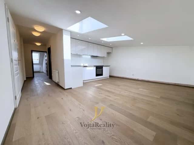 Pronájem bytu 3+kk 83 m2, Tř. Svornosti, Olomouc - Nová Ulice, tř. Svornosti, Olomouc