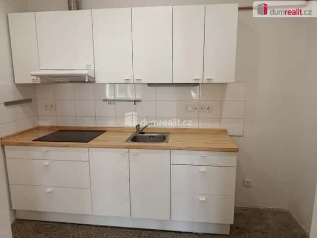 Velmi pěkný byt 2+kk po kompletní rekonstrukci, Praha 10 - Strašnice, Za poštou, Praha