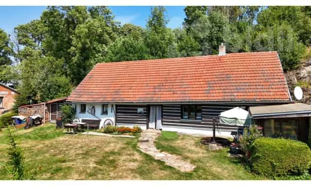 Prodej chalupy o velikosti 90 m2 +garáž a kůlna na pozemku 1378 m2, Proseč, okres Chrudim