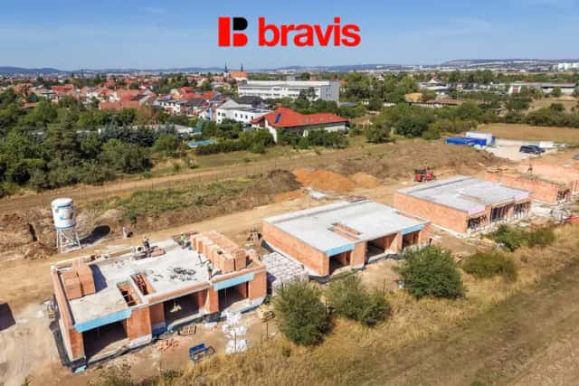 Prodej moderního vilabytu 3+kk: Brno - Tuřany, 90,2 m2, 2 terasy, zahrádka 32,1 m2, parkování, Sokolnická, Brno, okres Brno-město