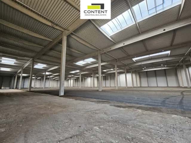 Pronájem skladu, výrobních prostor 6.000 m2, Kozomín D8, Kozomín, okres Mělník