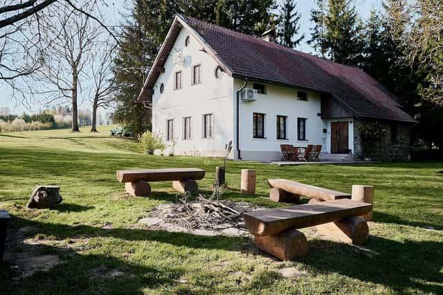 Pronájem objektu, Poniklá, okres Semily