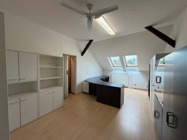 Pronájem komerčního prostoru 133 m², Dubečská, Praha 10 – Strašnice