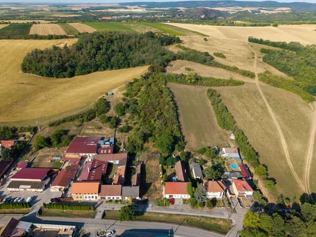 Prodej pozemku, Mělčany – Mělčany u Ivančic, okres Brno-venkov