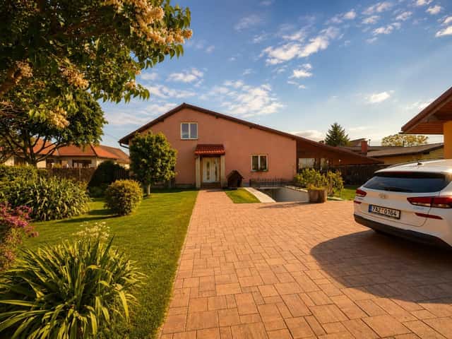 Prodej domu 7+kk 254 m², Zahradní, Libiš, okres Mělník