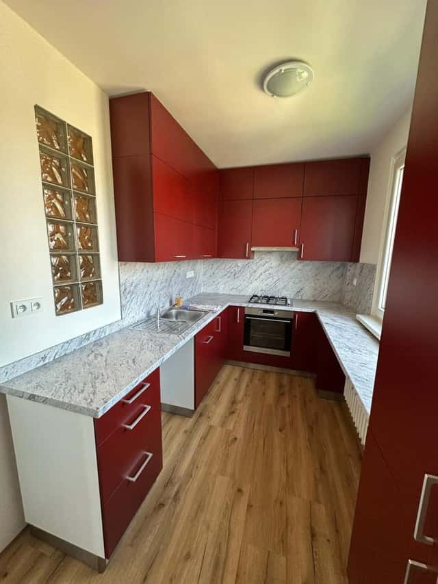 Pronájem bytu 3+1 60 m², Karafiátová, Olomouc – Neředín