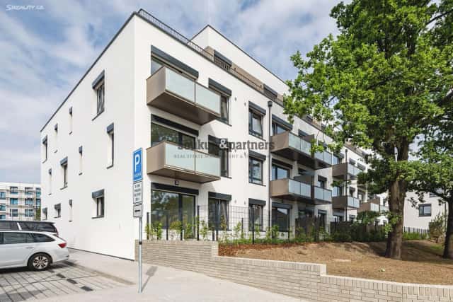 Pronájem bytu 3+kk 76 m², Ke stadionu, Kladno