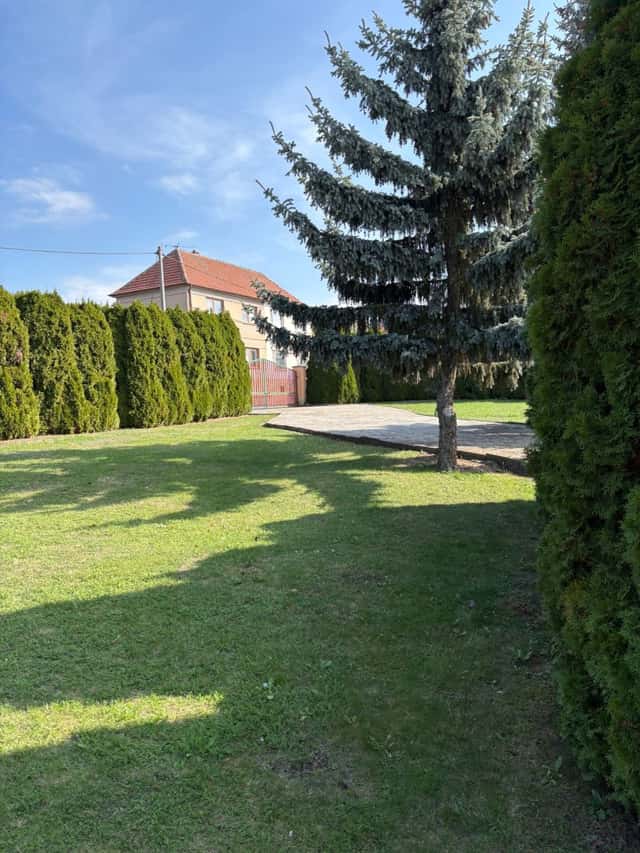 Prodej pozemku, Veverské Knínice, okres Brno-venkov