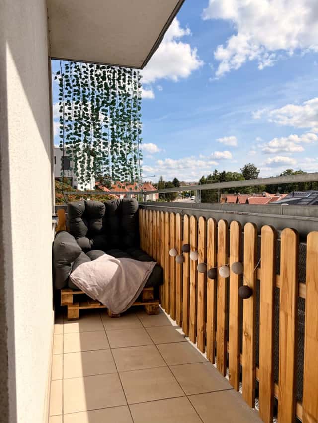 Pronájem bytu 1+kk 28 m², Hornoměcholupská, Praha 10 – Hostivař